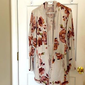 Floral hoodie duster with pockets